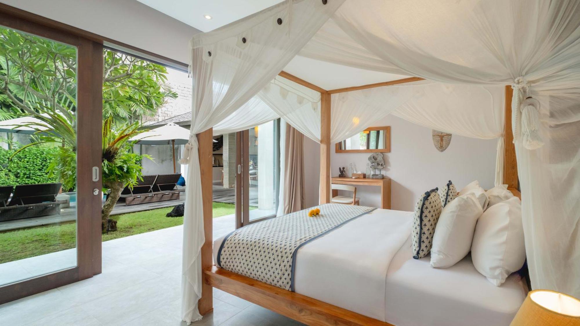 Villa Nikaia By Villa Finder Seminyak Exteriör bild